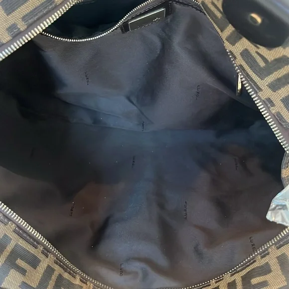 Fendi Devil Trapezio handbag - Picture 9 of 16